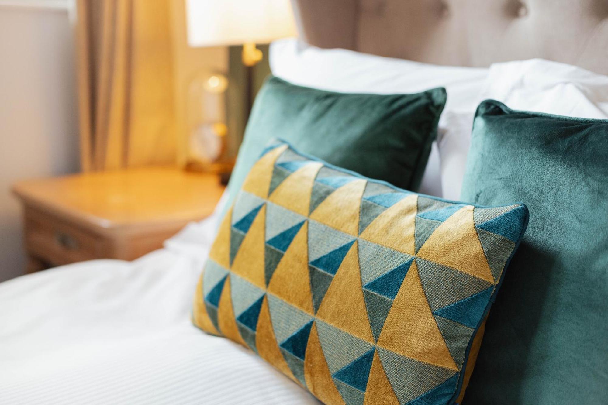 The Devonshire Arms Hotel Baslow Kamer foto