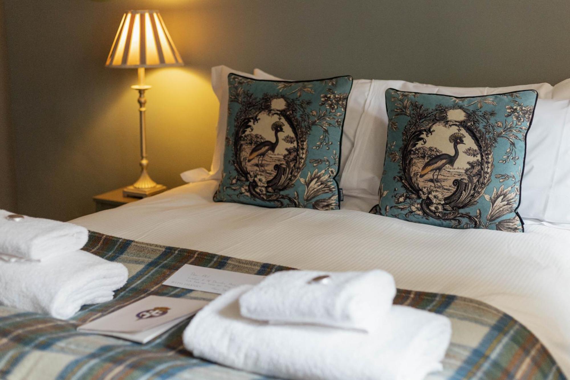 The Devonshire Arms Hotel Baslow Kamer foto