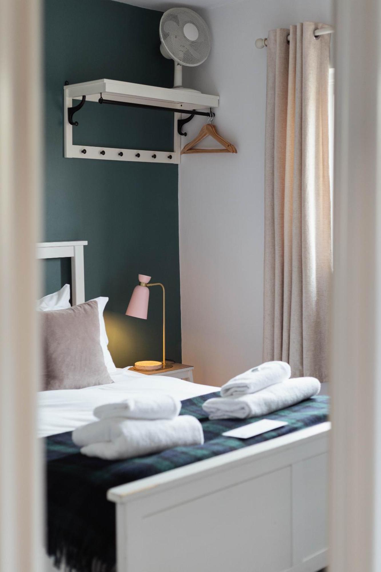 The Devonshire Arms Hotel Baslow Kamer foto